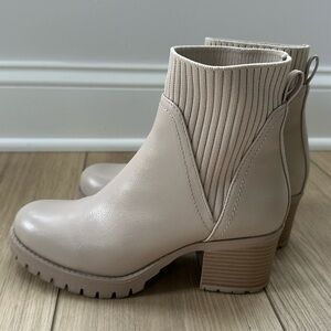 MIA Jody Chelsea Boot Size 6.5